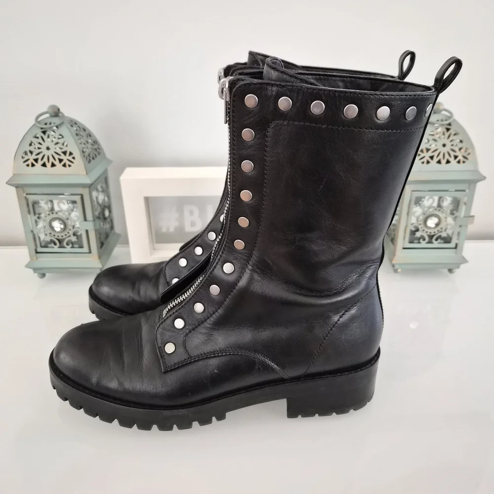 Coach Black Leather Women's Boots - Picture 4 of 6